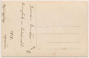 1918 Román harctér, kunyhók a határnál / WWI K.u.K. military, Romanian front, huts near the border. ...