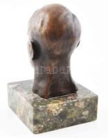 Adolf Hitler bronz fejszobra, márvány talapzaton. Jelzés nélkül, m: 13,5 cm