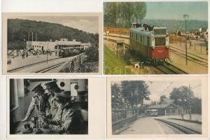 12 db MODERN magyar Úttörő vasúti képeslap: vonatok, vasútállomások / 12 modern Hungarian narrow-gauge railway postcards: trains, locomotives, stations