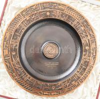 1979-1980, 2 darab Magyar Honvédelmi Szövetség iparművész dísztál emlék Rózsa Károly ezredes számára...