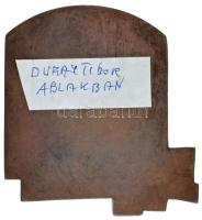 Duray Tibor (1912-1988) DN "Ablakban" egyoldalas, öntött bronz plakett (86x82mm) T:AU