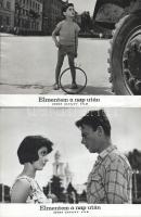 cca 1969 előtti ,,Elmentem a Nap után" című szovjet film jelenetei és szereplői, 15 db vintage produkciós filmfotó (vitrinfotó, lobbyfotó) ezüst zselatinos fotópapíron, a használatból eredő (esetleges) kisebb hibákkal, 18x24 cm