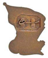 1949. "MHK (Munkára, Harcra Kész)" bronz jelvény, a zászlón Kossuth-címerrel T:XF tű töröt...