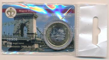 2009. 200Ft elsőnapi veret sorszámozott plasztikkártyán "08906" T:UNC