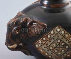 cca 1900, 2 darab elefántfejes kőedény váza, jelzés nélkül, kis kopással, d: 15-17 cm