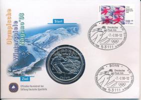 Gibraltár 1998. 1C Cu-Ni "Téli Olimpia, Nagano - Szlalom síelés" borítékban, bélyeggel és bélyegzéssel T:BU Gibraltar 1998. 1 Crown Cu-Ni "Winter Olympics, Nagano - Slalom skier" in envelope with stamps and cancellation C:BU Krause KM#642