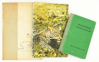 3 db vadászati könyv: Bársony István: Erdőn, mezőn. Vadásztörténetek. Vál., szerk. és az utószót írta: Véber Károly. Csergezán Pál rajzaival. Bp., 1962, Móra. Kiadói félvászon-kötés, kissé foltos borítóval. + Rácz Antal: Kwa Heri Tanzánia! Bp., 1973, Magvető. Kiadói papírkötés, kissé viseltes borítóval, helyenként kissé foltos lapokkal. + Dr. Koller Mihály: Vadászatszervezés. Vadászati szabályzat. Bp., 1981, Magyar Vadászok Országos Szövetsége. Kiadói félvászon-kötés, kissé kopottas borítóval.
