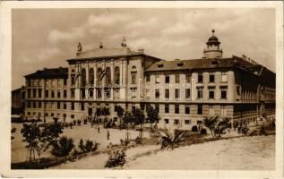 Gödöllő, Priemontrei Reálgimnázium és Szent Norbert Nevelőintézet