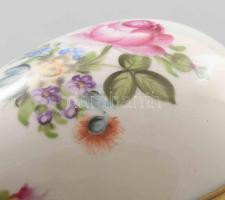Herendi tojás alakú bonbonier. Jelzett, kézzel festett, hibátlan, h: 11 cm