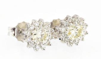 Arany (Au) 14K fülbevalópár, gyémántokkal, briliáns csiszolás, jelzett, összesen: 1,075 ct, bruttó: 1,905 g