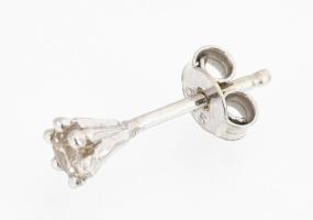 Arany (Au) 14K fülbevalópár, gyémánttal, briliáns csiszolás, 0,32 ct, bruttó: 1 g