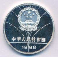 Kína 1988. 5Y Ag "Nyári Olimpia 1988 Szöul - Gátfutás" kapszulában T:PP patina, ujjlenyoma...