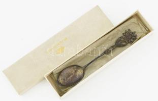 Bucherer ezüstözött díszkanál, dobozában