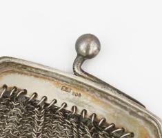 Ezüst (Ag) színházi táska, jelzett, nettó: 199g