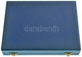 1969. "Budapesti Műszer és Gépipari KISZÖV - 1969 - BNV" egyoldalas bronz plakett, aranyoz...