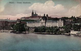 Praha Strakova academy and castle (Rb)