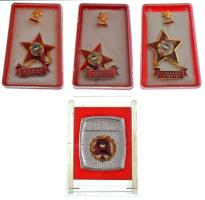 1970-1980. Szocialista jelvény tétel, benne: 40db "Szocialista Brigád" mind műanyag dobozában, az egyik miniatűr nélkül + 3db "Kiváló Dolgozó" műanyag dobozában, miniatűrrel T:AU,XF