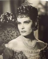 Péter Zsolt (szerk.): Ne kérdezd, ki voltam... Karády Katalin, a díva emlékére. 2016, Szépmíves. Kia...