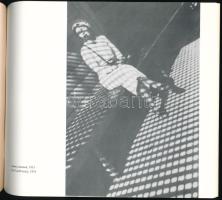 Rodcsenko fotói. 1988. Kiállítási katalógus. Kiadói papírkötés, jó állapotban