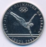 Panama 1988. 1B Cu-Ni &quot;Nyári Olimpia 1988 Szöul - Tornász&quot; forgalomba nem került fantázia emlékérme T:PP karc Panama 1988. 1 Balboa Cu-Ni &quot;Summer Olympics 1988 Seoul - Gymnast&quot; non-circulating commemorative fantasy coin C:PP scratch Krause X#M8