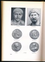 Révay József: Séták a római Magyarországon. Bp.,1965, Kozmosz. Második kiadás. Fekete-fehér fotókkal...