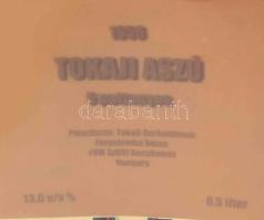 1956, Tokaji Aszú. 5 puttonyos, 0,5l, Tokaji Borkombinát, 13,6%, új díszdobozban, bontatlan