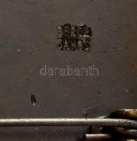 Percz János (1920-2000): Medál geometrikus mintával. Jelzett, 4x4 cm