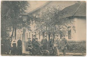 1917 Nekcse, Nasice; Magyar Királyi Államvasutak elemi népiskolája, hajtány. Andrija Beissmann kiadása / State Railways elementary school, handcar (ázott sarok / wet corner)