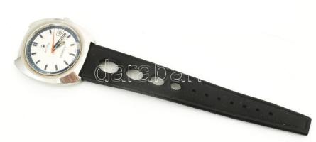 Roamer Searock karóra, kvarc, dátumkijelzéssel, karcos, számlap d: 30 mm