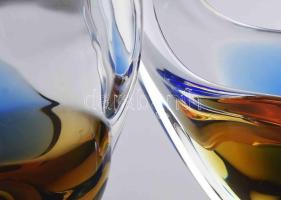 2 db cseh kristály váza és kínáló, formába öntött, anyagban színezett, hibátlan 17 cm, 16 cm