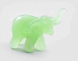 Zöld üveg elefánt. Formába préselt 6 cm
