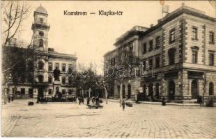 Komárom, Komárnó; Klapka tér, gyógyszertár, városház. Vasúti levelezőlapárusítás 4965. / square, pharmacy, town hall (EK)