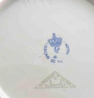 Oscar Schlegelmilch kínáló, jelzett, kis kopással, d: 20,5 cm