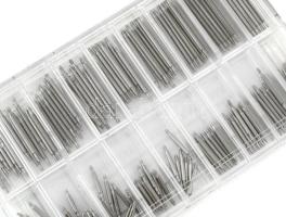 cca 100 db óraszíj rugó, tartóban