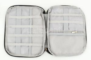 Órás szerszámszállító táska