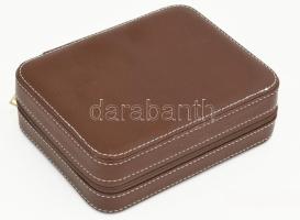 Elegáns óraszállító utazóbőrönd, 18x14 cm