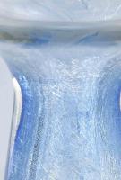 Karacg Berekfürdői krakléüveg gyertyatartó. Jelzés nélkül, kis pattogzással, m: 13,5 cm