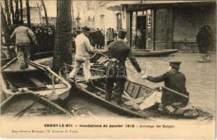 Choisy-le-Roi, Inondations de Janvier 1910. Accostage des Barques / flood, docking of boats (EK)