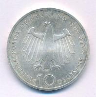 NSZK 1989D 10M Ag "Bonn 2000. évfordulója" T:AU patina, kis ph
FRG 1989D 10 Mark Ag &quot...