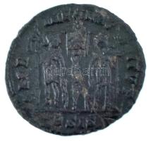 Római Birodalom / Siscia / Constans 346-348. AE3 Cu (1,37g) T:AU Roman Empire / Siscia / Constans 34...