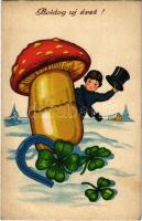 1940 Boldog új évet. Kéményseprő gombával / New Year greeting, chimney sweeper with mushroom