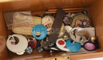 Bizsu tétel, érdekes darabokkal