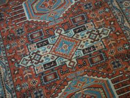 Gépi szövésű gyapjú szőnyeg, jó állapotban 190x130 cm