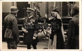 Nagyvárad, Oradea; bevonulás, Vitéz Nagybányai Horthy Miklós, Magyarország kormányzója és a főméltóságú asszony Purgly Magdolna / entry of the Hungarian troops, Horthy and his wife (EK)