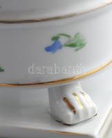 Herendi Tertia oroszlánkarmos kaspó. Jelzett, karmoknál anyaghibával, d: 21,5 cm, m: 17 cm