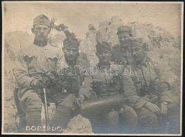 1916 Magyar tüzérek Doberdóban, eredeti fotó, 8×11 cm