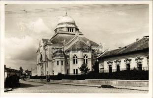 1938 Losonc, Lucenec; zsinagóga. Marcel Filó / Synagoga / synagogue + "1938 Losonc visszatért" So. Stpl