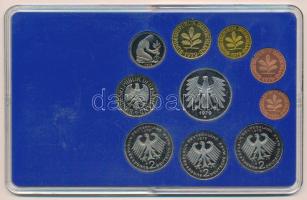 NSZK 1979G 1pf-5M (10xklf) forgalmi sor műanyag dísztokban T:PP 
FRG 1979G 1 Pfennig - 5 Mark (10xd...