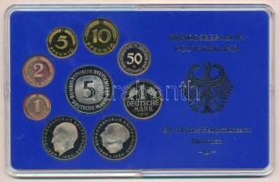 NSZK 1976D 1pf-5M (9xklf) forgalmi sor műanyag dísztokban T:PP  FRG 1976D 1 Pfennig - 5 Mark (9xdiff) coin set in plastic case C:PP