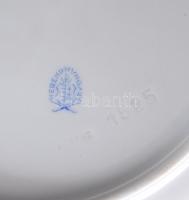 Herendi zöldvirágos mélytányér garnitúra, jelzett, egyik darab későbbi pótlás és sérült, d: 25,5 cm